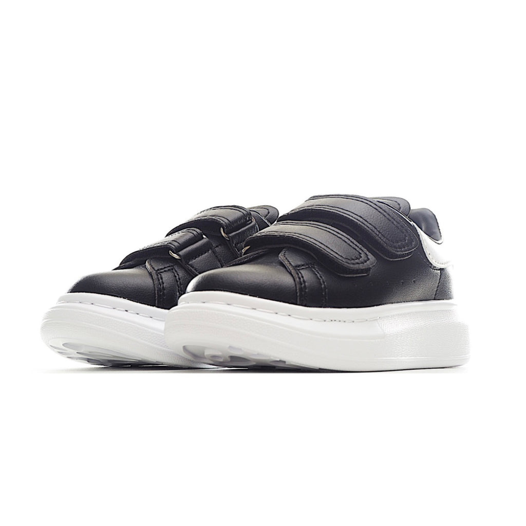 McQueen “Full Black”