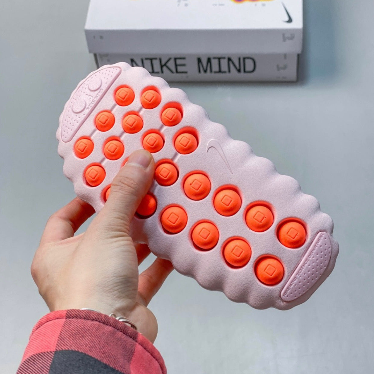 Mind 001 “Pink”